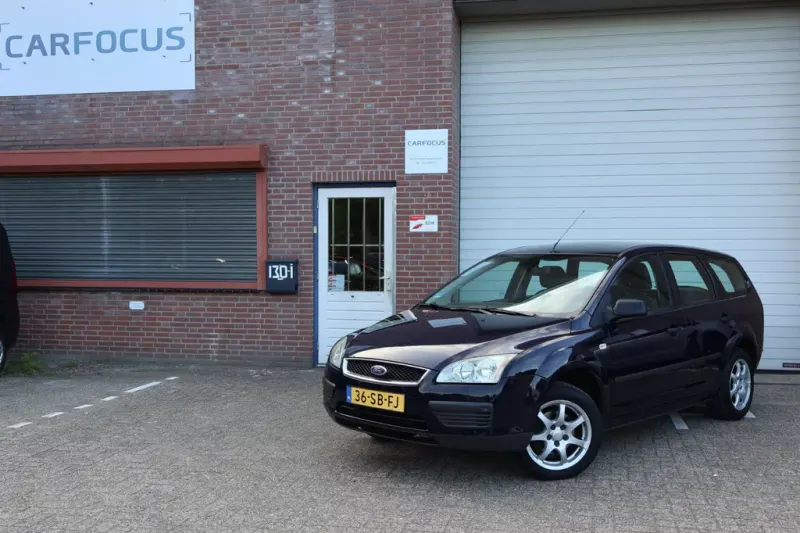 Ford Focus (2005)