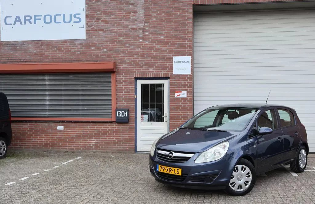 Opel Corsa (2007) — foto 1