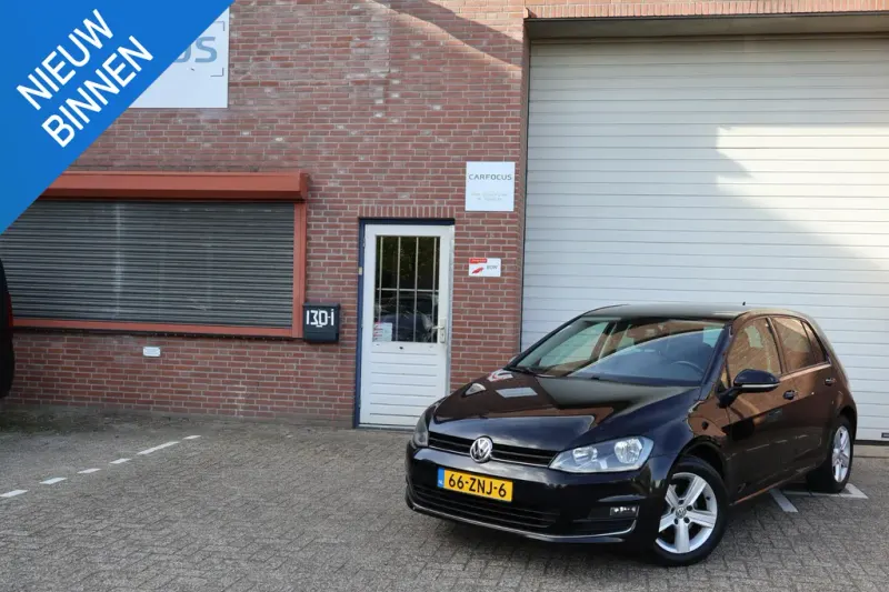 Volkswagen Golf (2013)