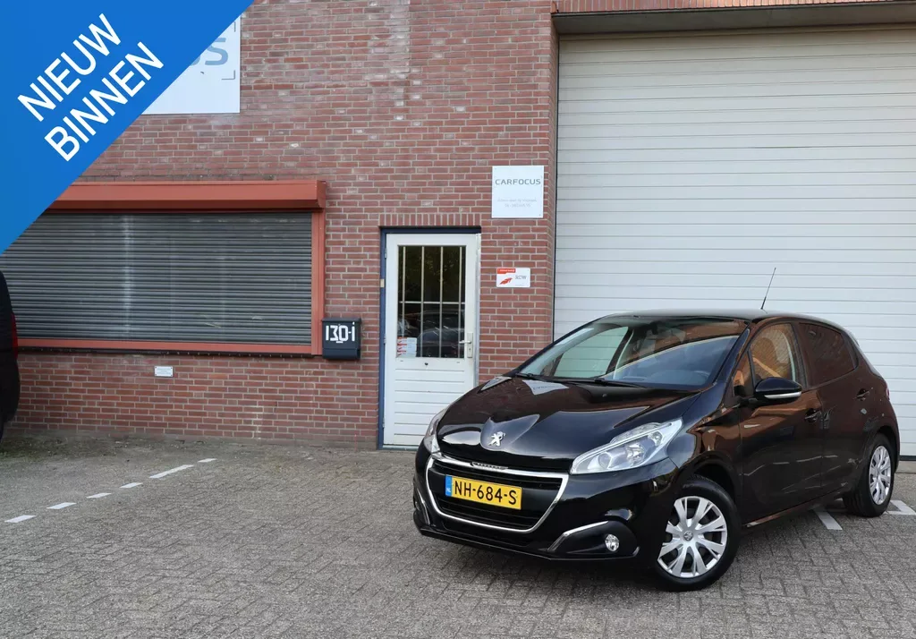 Peugeot 208 (2017) — foto 1