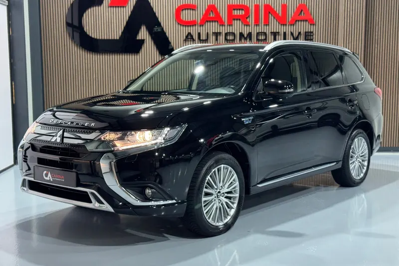 Mitsubishi Outlander (2020)