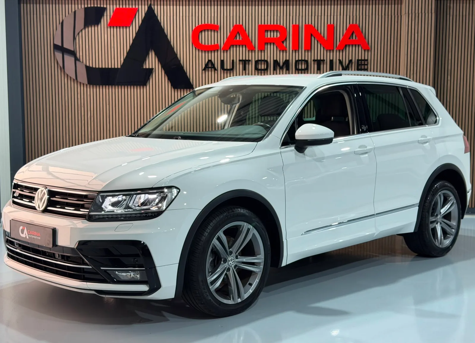 Volkswagen Tiguan (2018) — foto 1