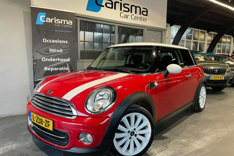 MINI Cooper (2012)