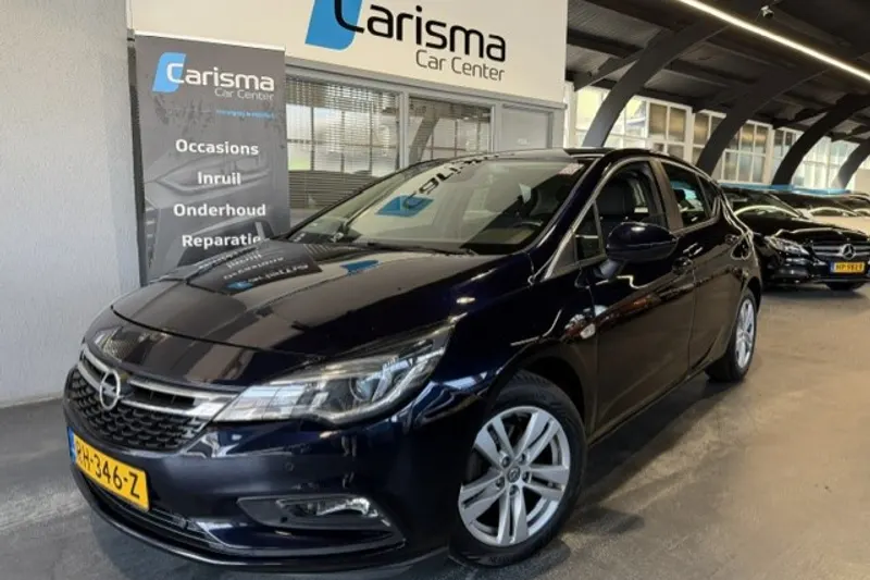 Opel Astra (2017)