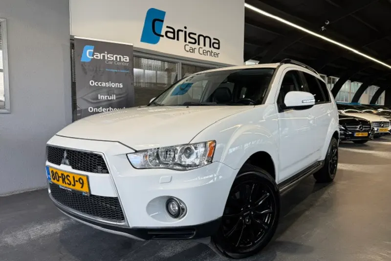 Mitsubishi Outlander (2011)