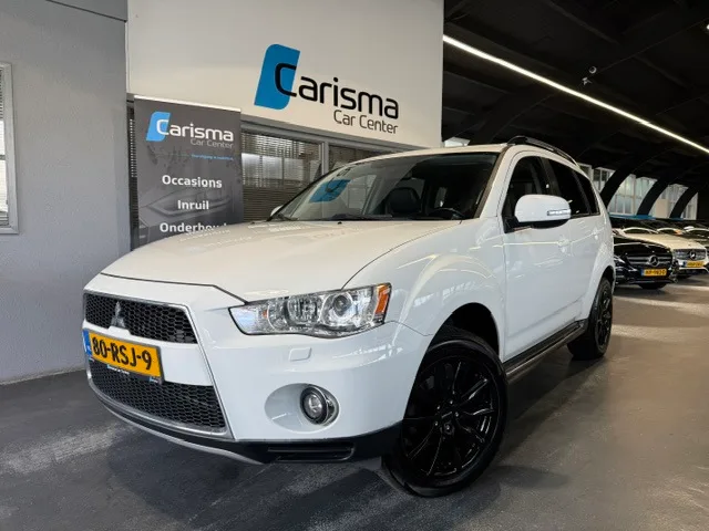 Mitsubishi Outlander (2011) — foto 1