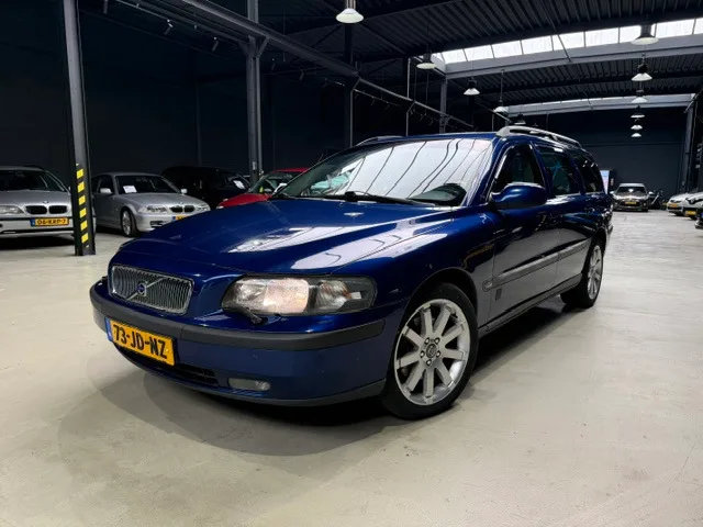 Volvo V70 (2002) — foto 1