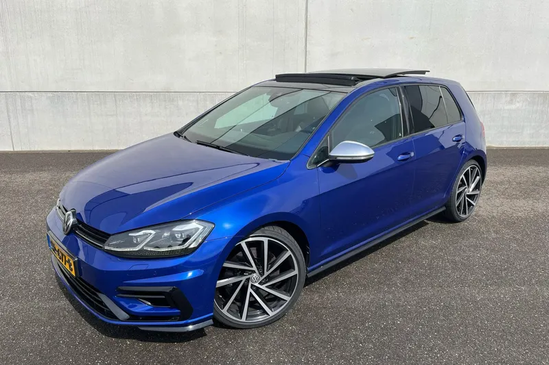 Volkswagen Golf (2017)