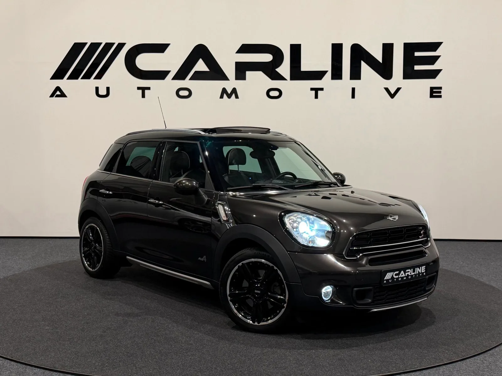 MINI Countryman (2015) — foto 1