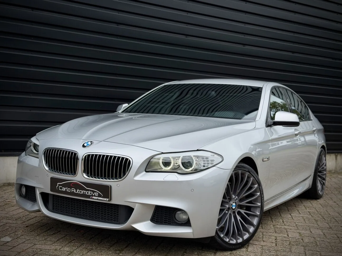 BMW 5-Serie (2011) — foto 1