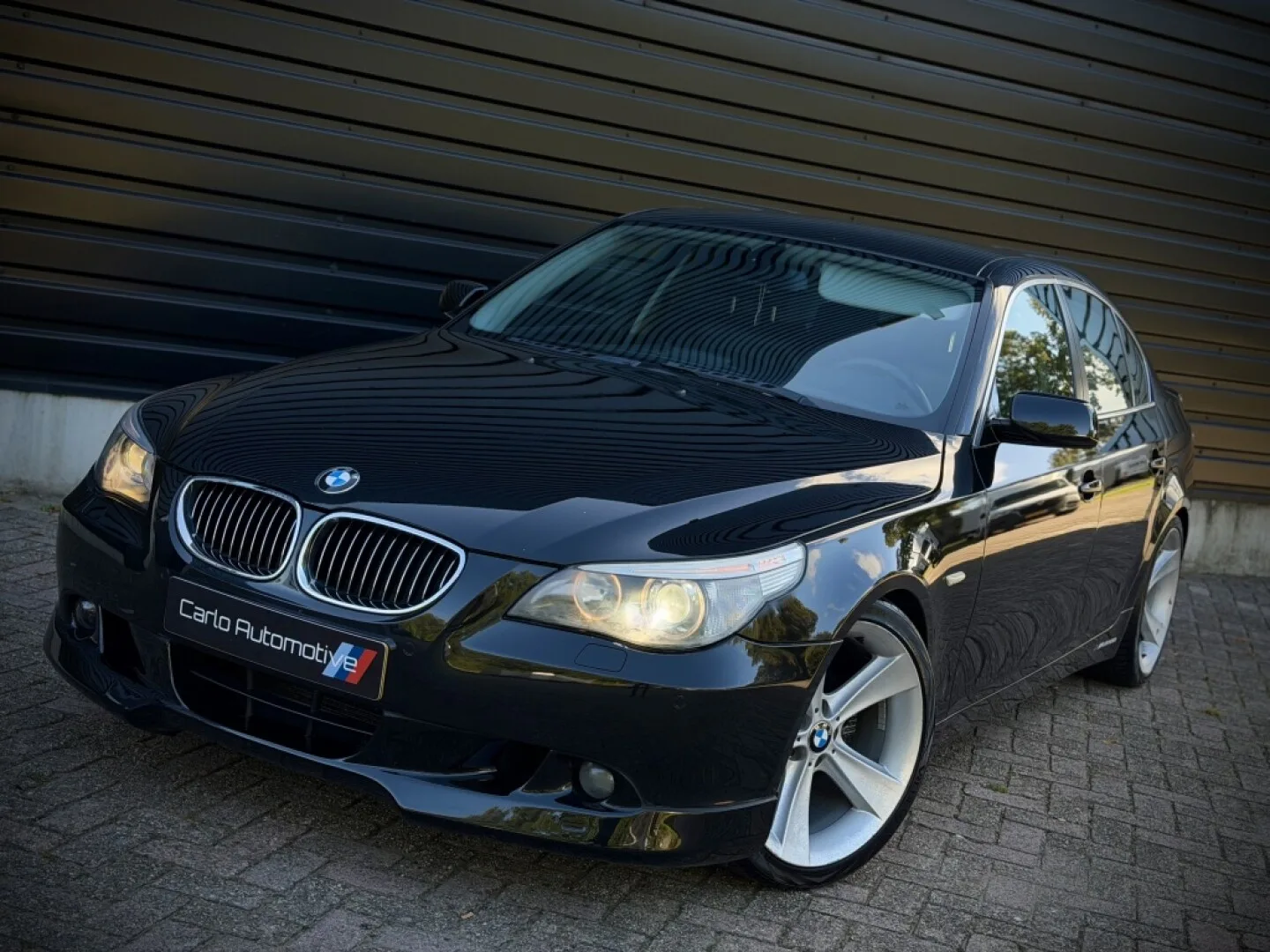 BMW 5-Serie (2005) — foto 1