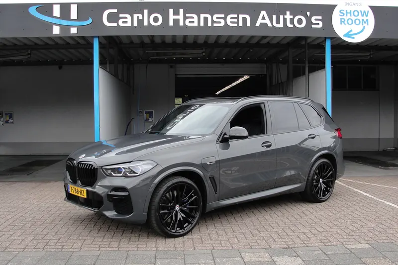BMW X5 (2022)