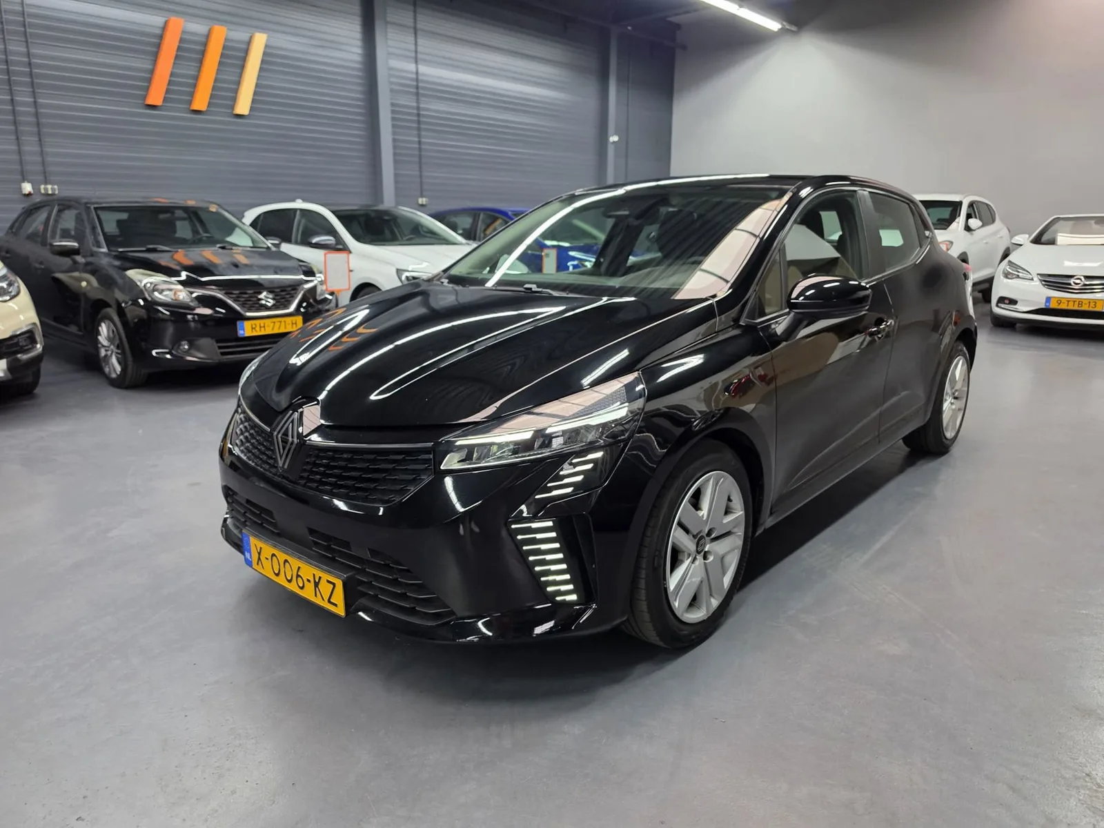 Renault Clio (2023) — foto 1