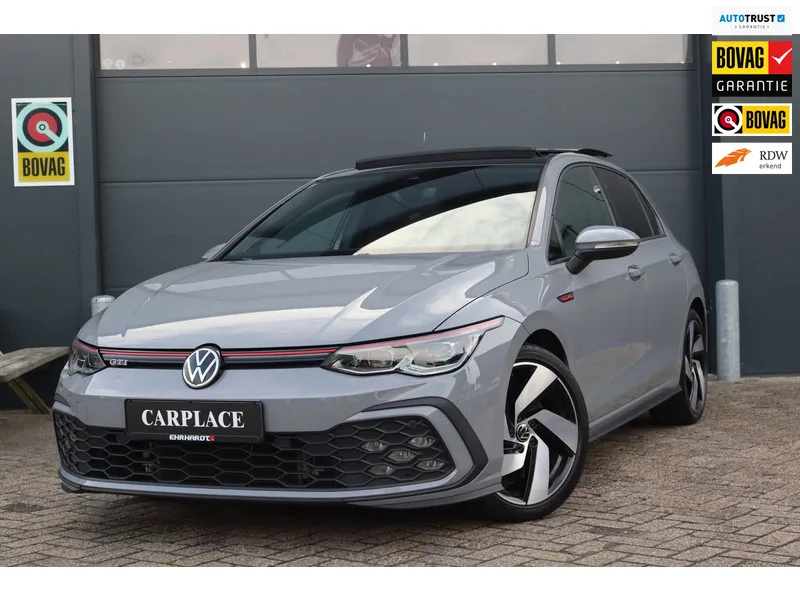 Volkswagen Golf (2021) — foto 1