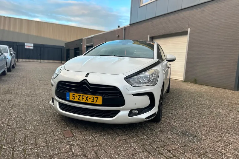 Citroën DS5 (2012)
