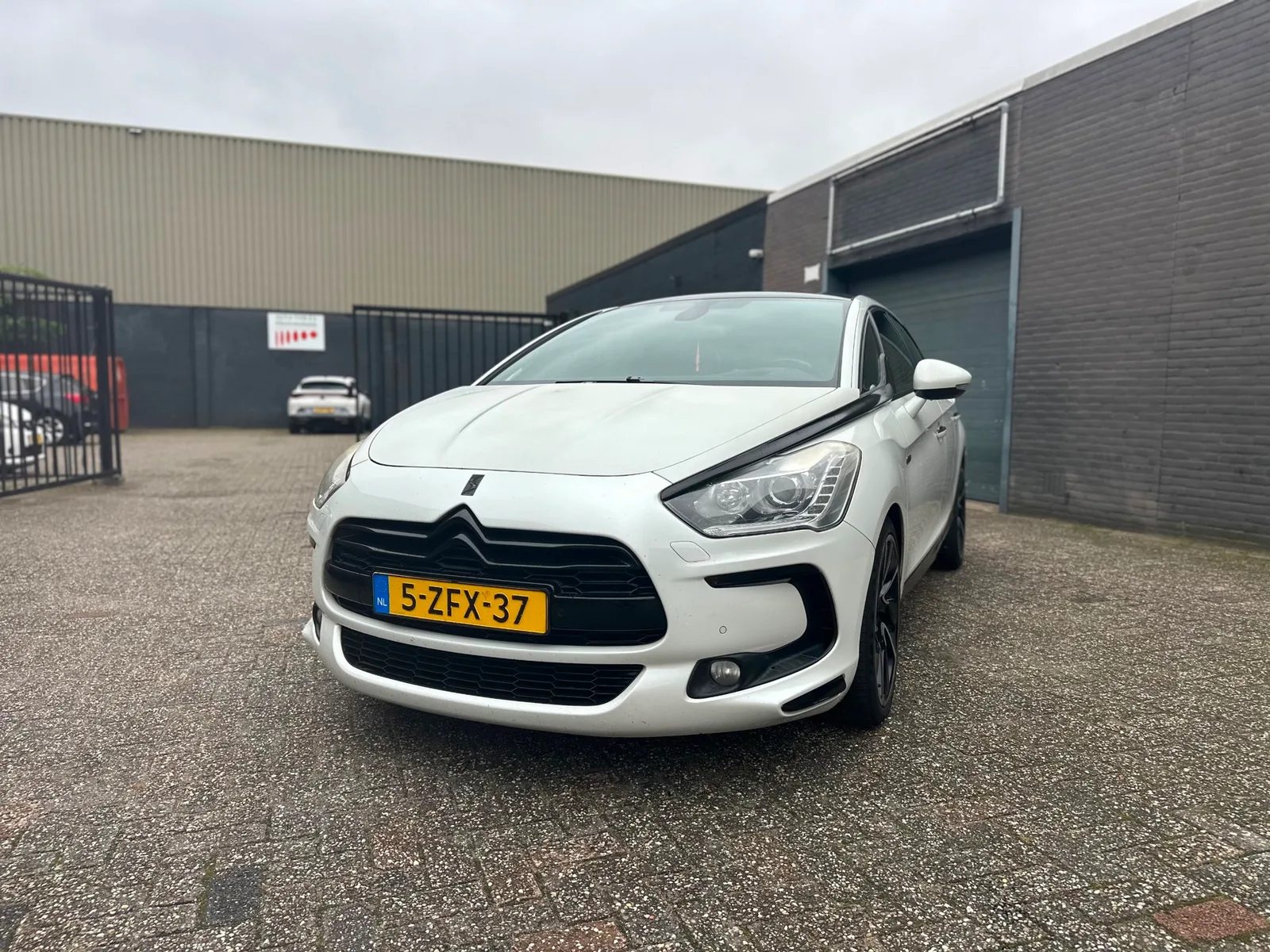 Citroën DS5 (2012) — foto 1