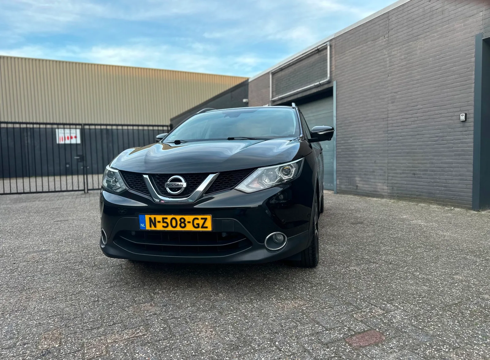 Nissan Qashqai (2014) — foto 1