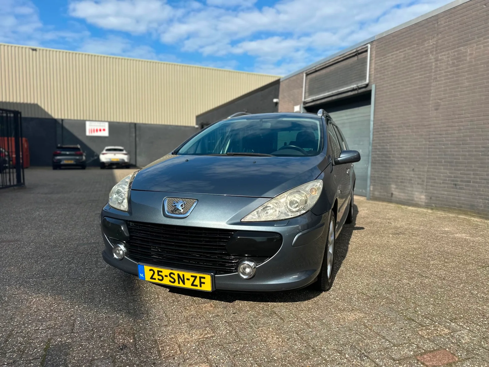 Peugeot 307 (2006) — foto 1