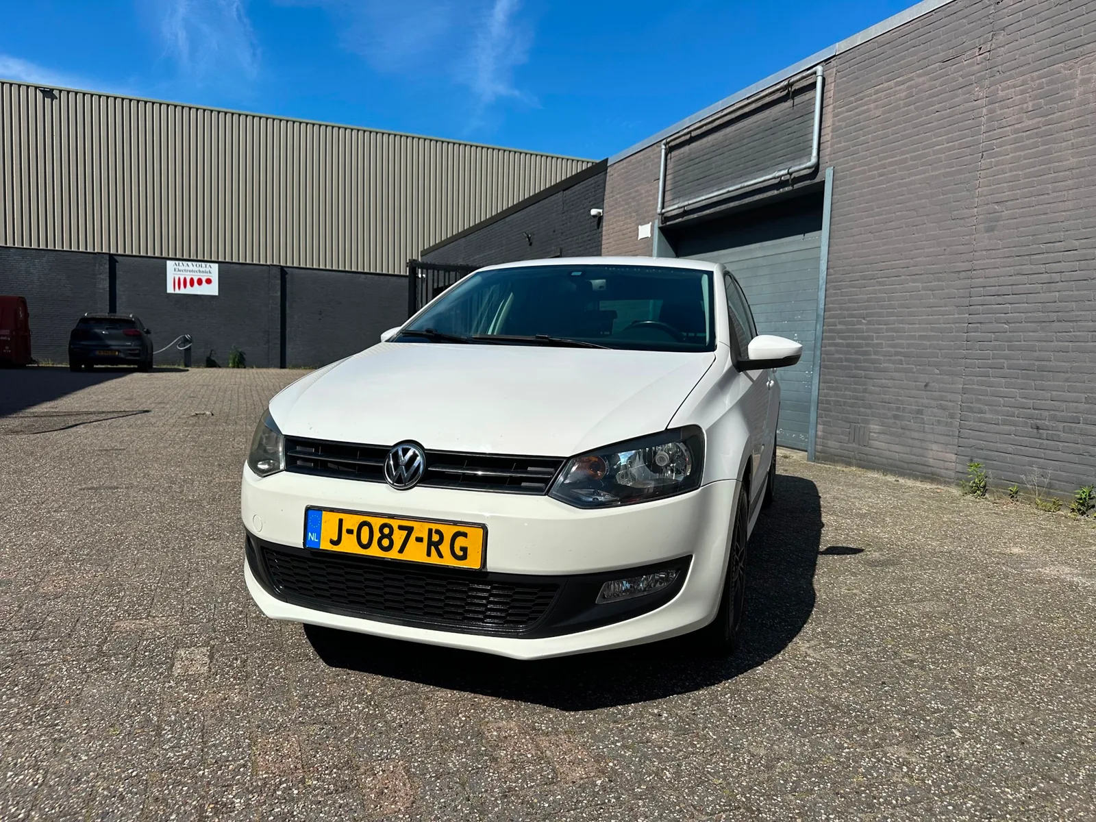 Volkswagen Polo (2010) — foto 1