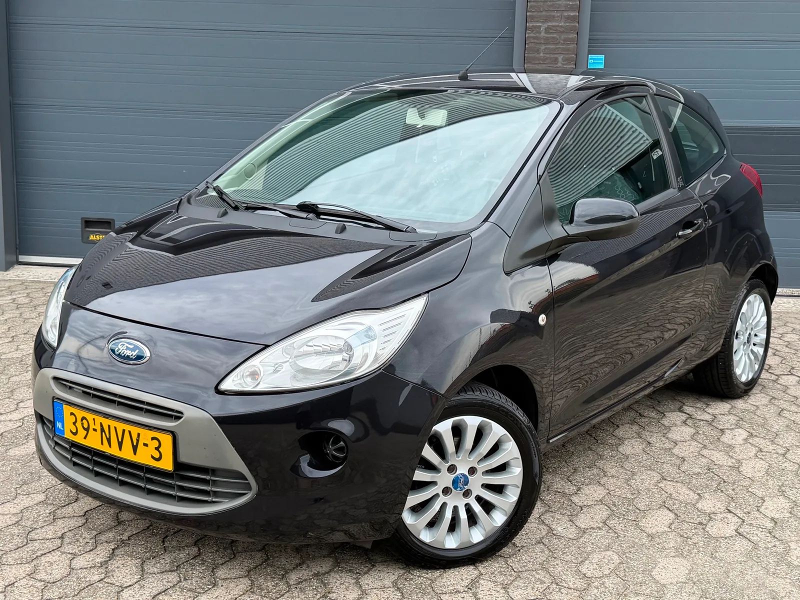 Ford Ka (2010) — foto 1