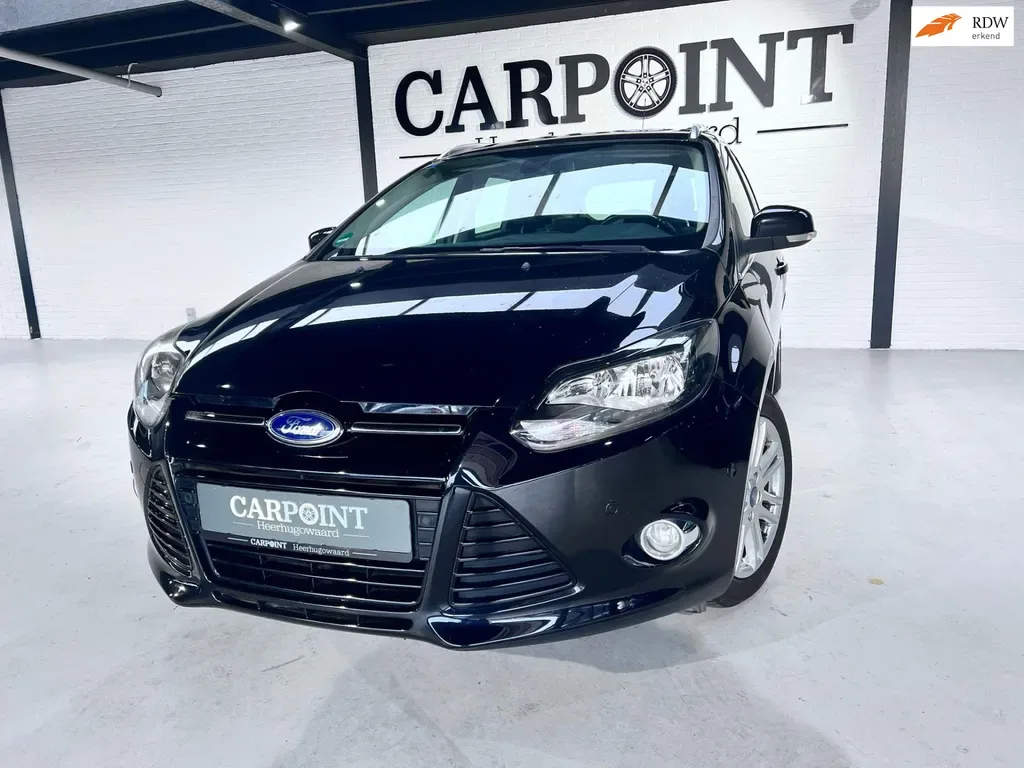 Ford Focus (2012) — foto 1
