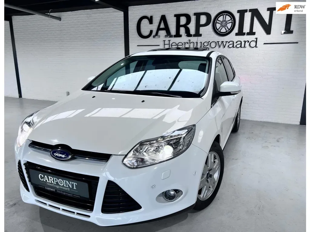 Ford Focus (2013) — foto 1