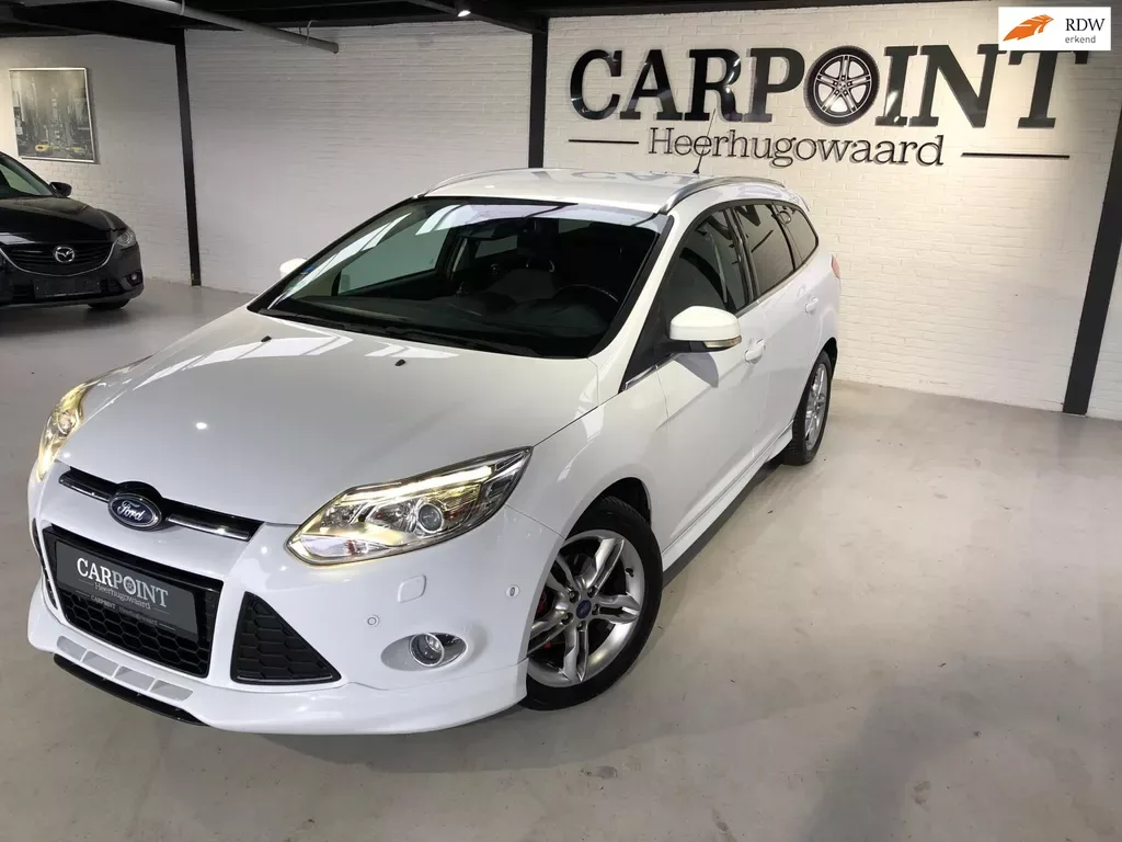 Ford Focus (2014) — foto 1