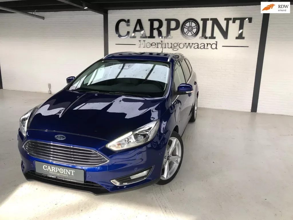 Ford Focus (2014) — foto 1