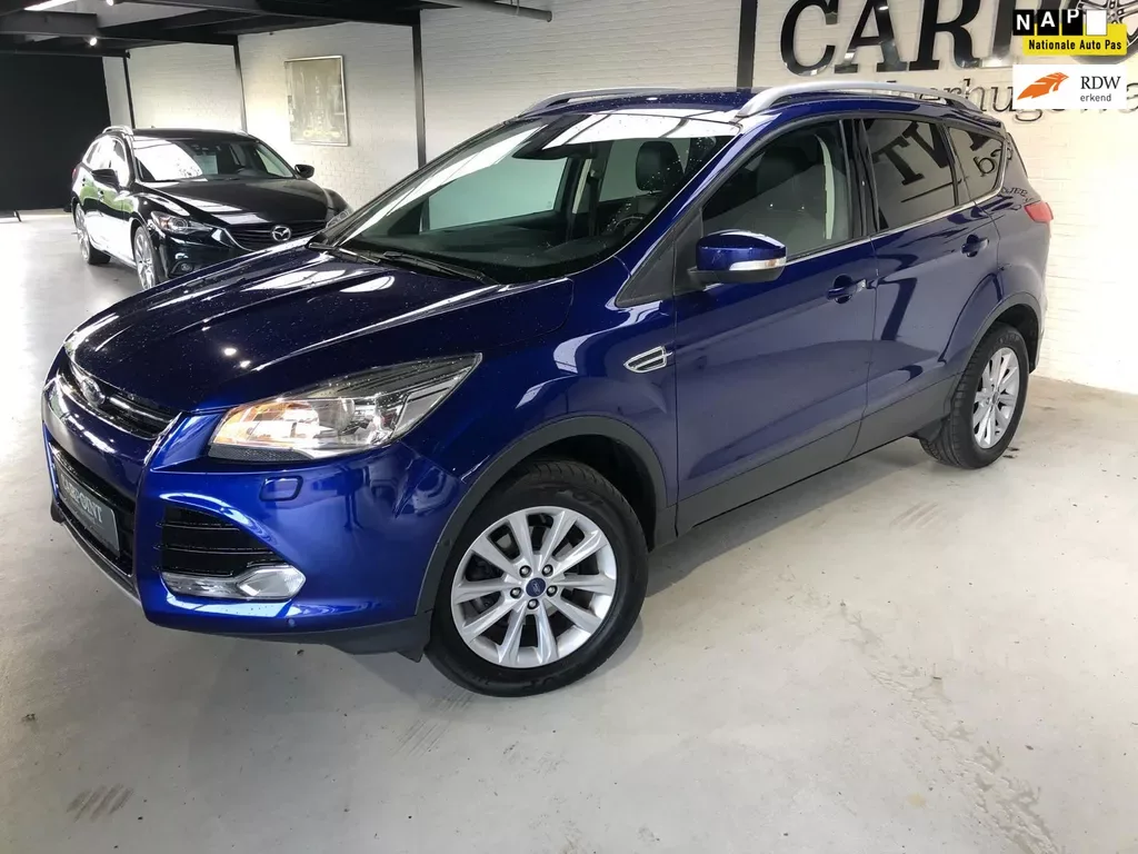 Ford Kuga (2016) — foto 1