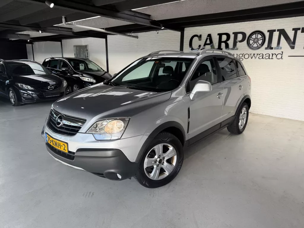 Opel Antara (2010) — foto 1
