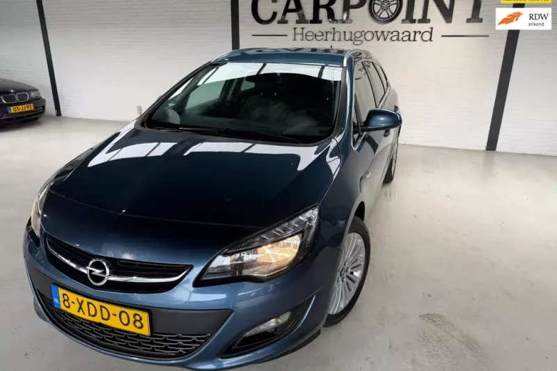 Opel Astra (2014)