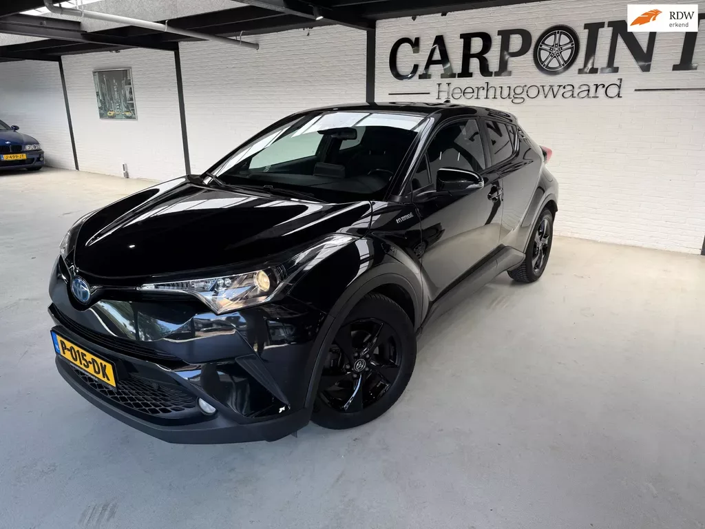 Toyota C-HR (2018) — foto 1
