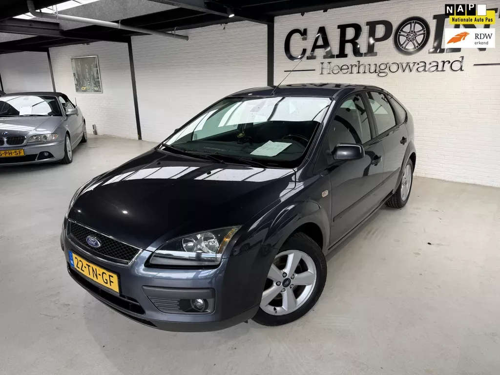 Ford Focus (2006) — foto 1