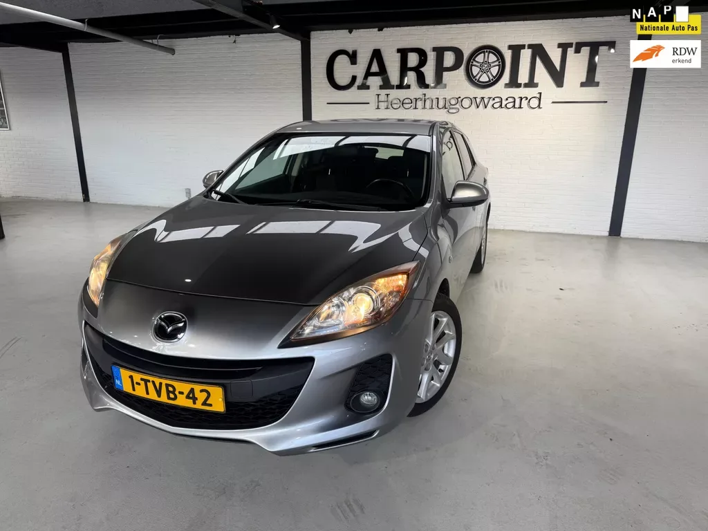 Mazda 3 (2014) — foto 1