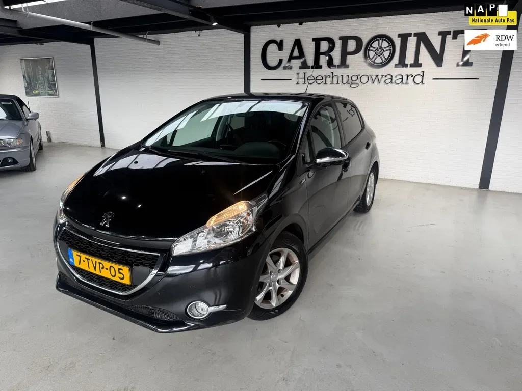 Peugeot 208 (2014) — foto 1