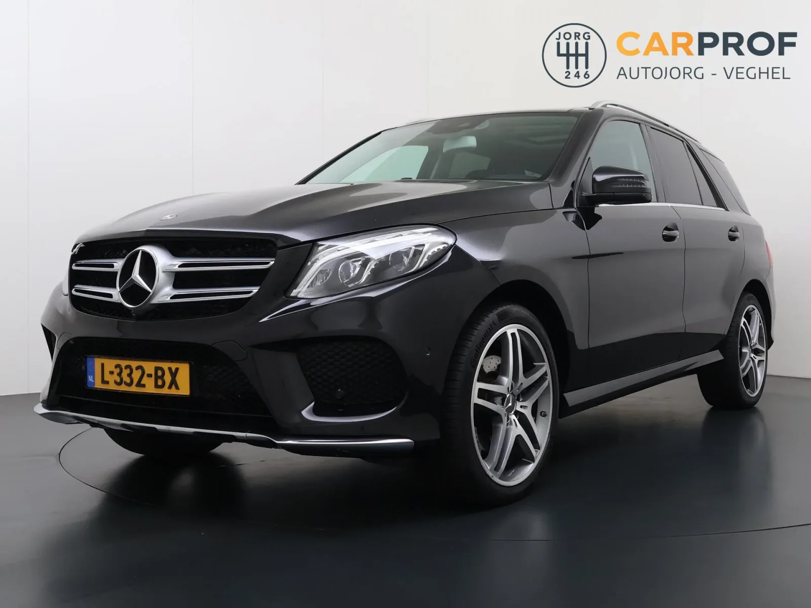 Mercedes-Benz GLE (2018) — foto 1