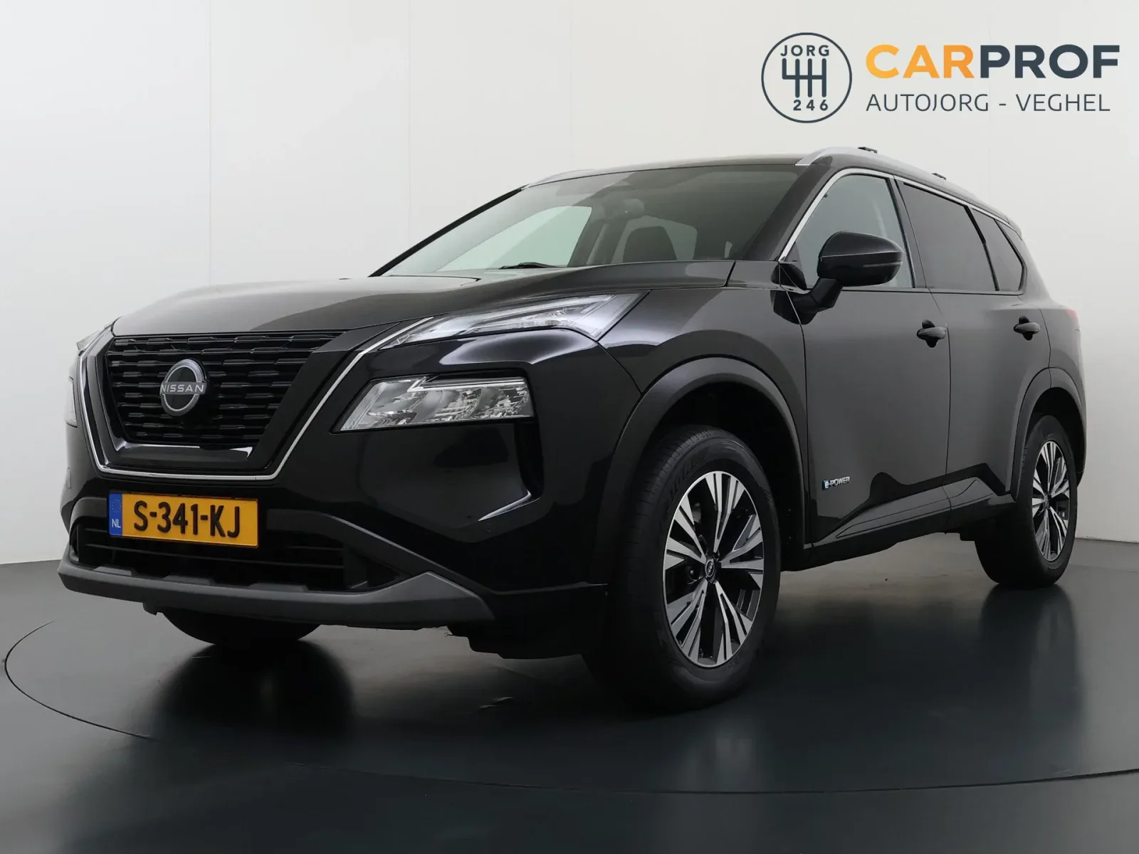 Nissan X-Trail (2023) — foto 1