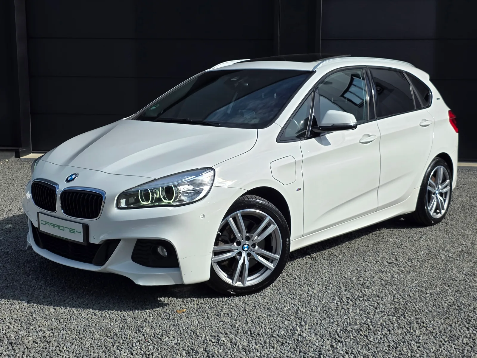 BMW 2-Serie Active Tourer (2016) — foto 1