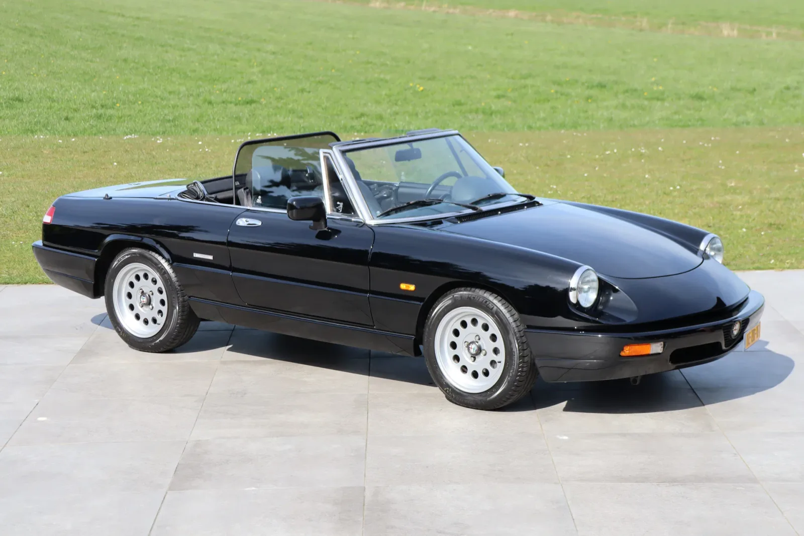 Alfa Romeo Spider (1991) — foto 1