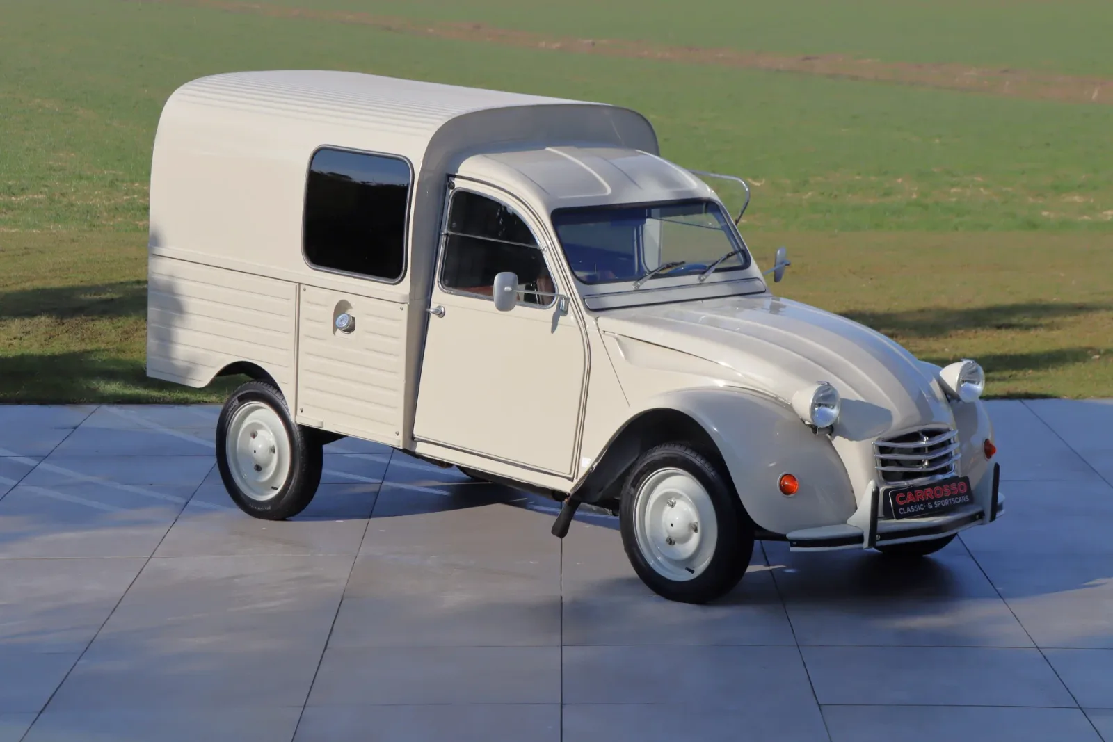 Citroën AK 400 (1971) — foto 1