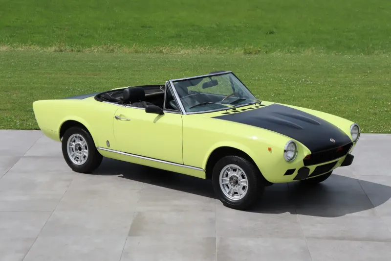 Fiat 124 (1975)