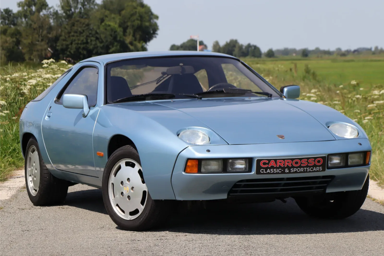 Porsche 928 (1978) — foto 1