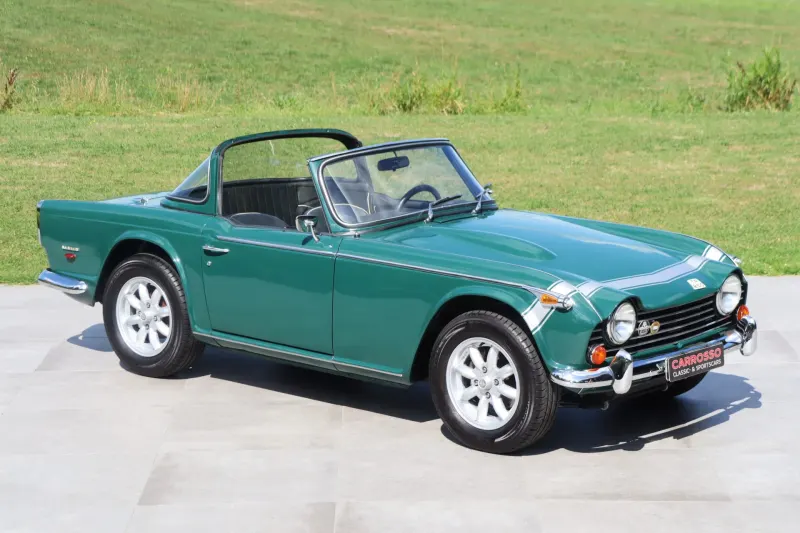 Triumph TR250 (1968)