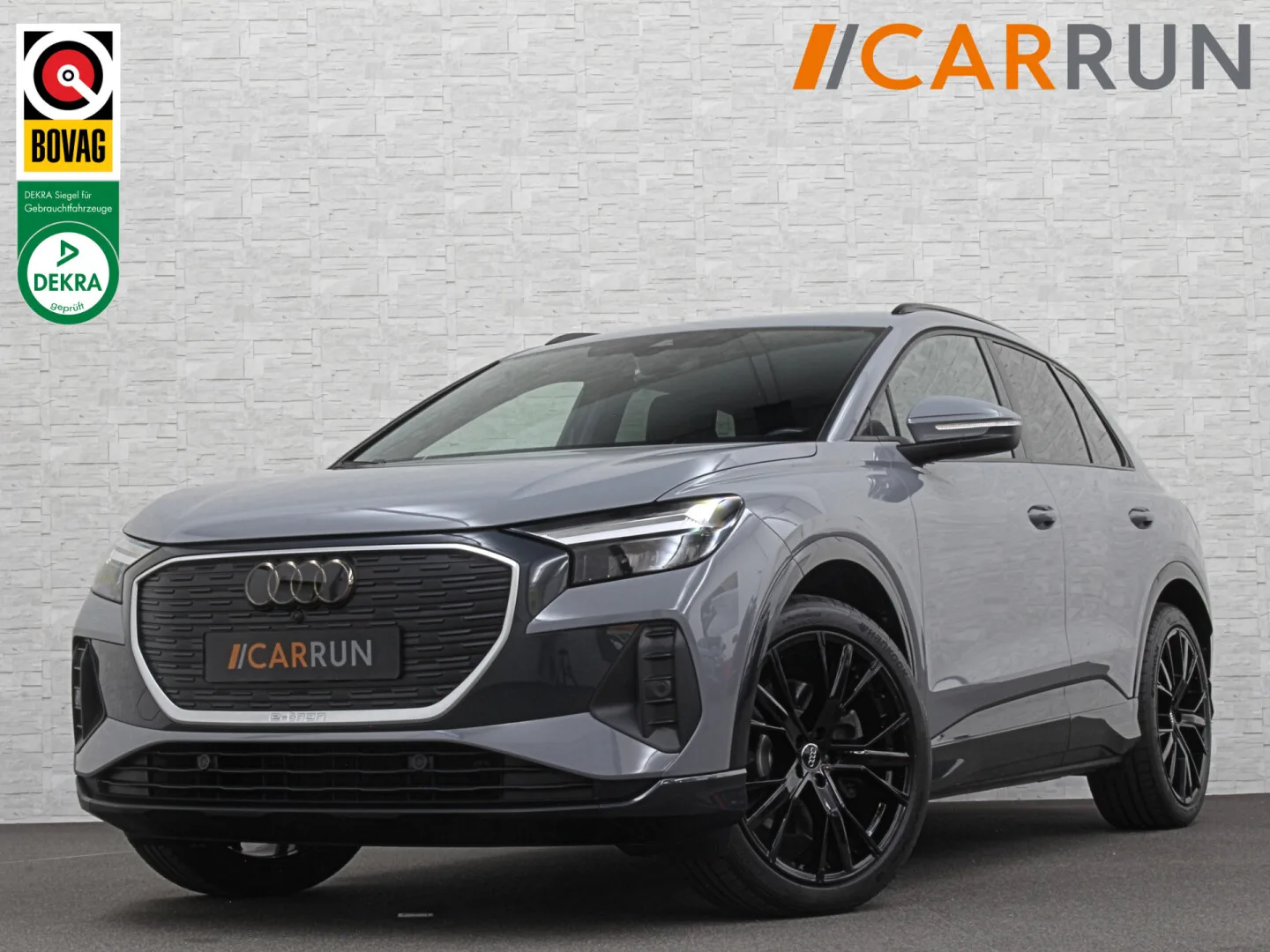 Audi Q4 e-tron (2024) — foto 1