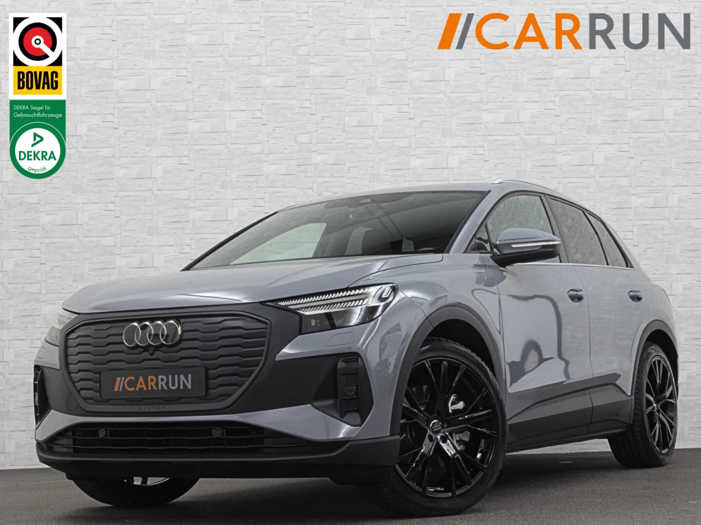 Audi Q4 e-tron (2023) — foto 1