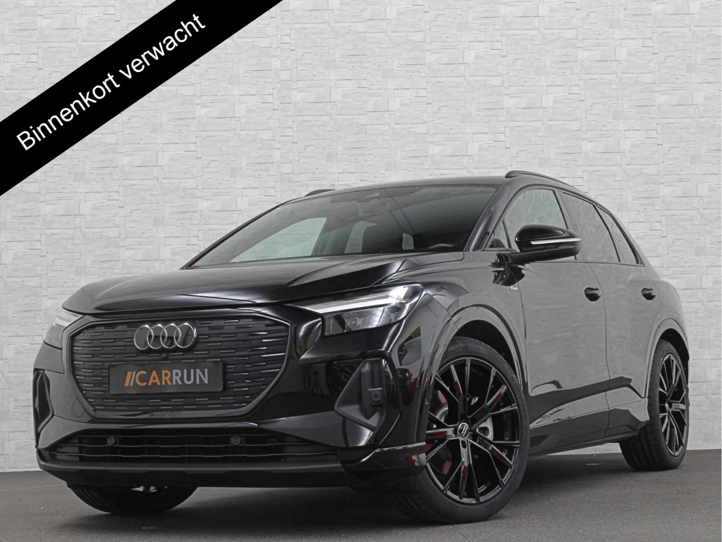 Audi Q4 e-tron (2023) — foto 1