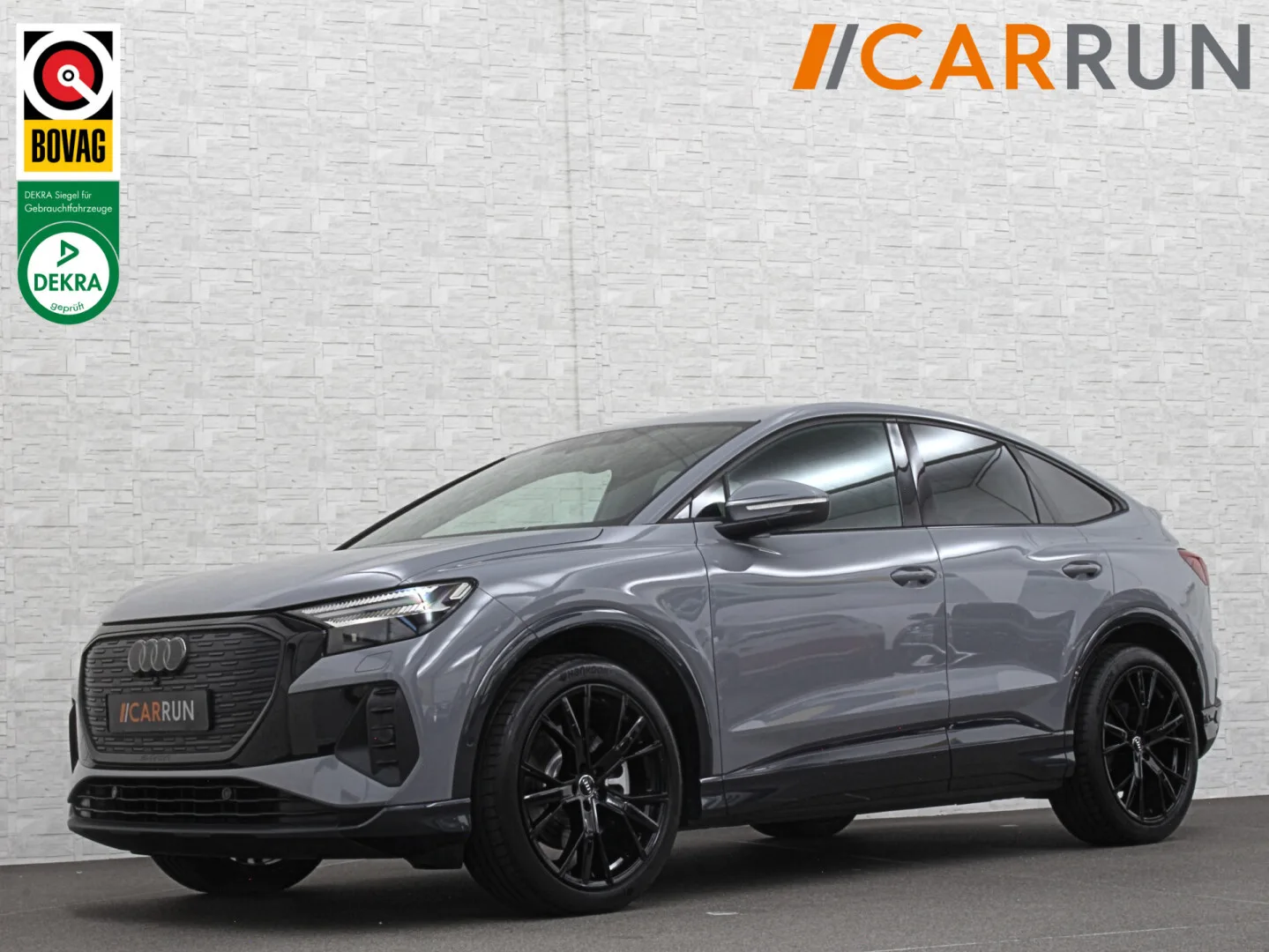 Audi Q4 e-tron (2023) — foto 1