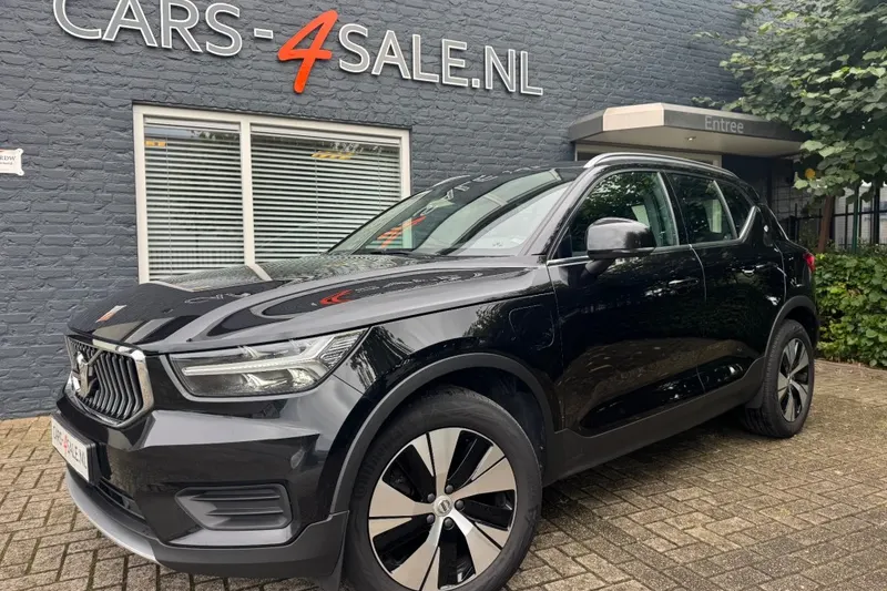 Volvo XC40 (2021)