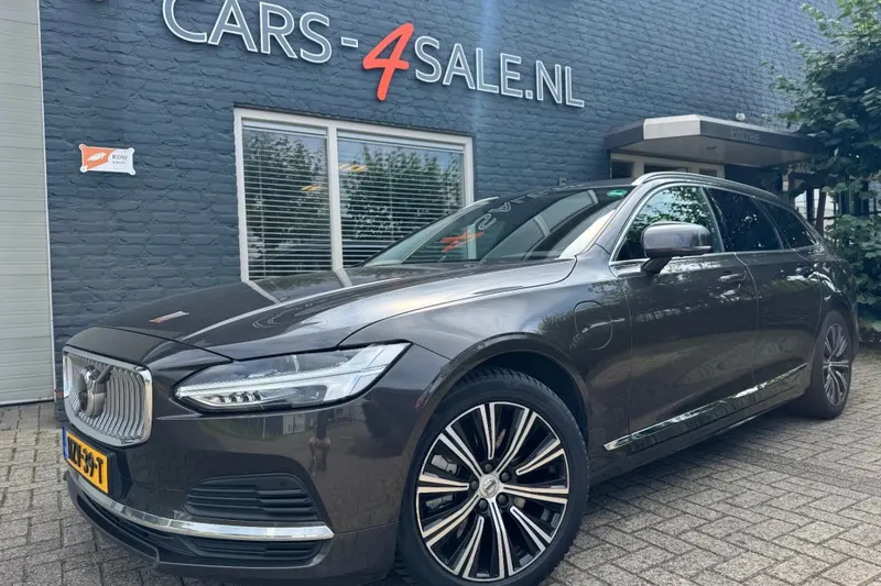 Volvo V90 (2021)