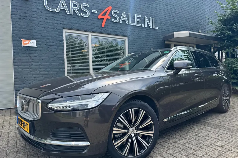 Volvo V90 (2021)